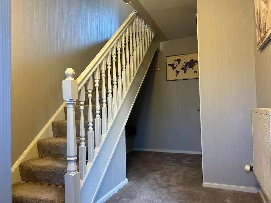 Holiday home Central Aster House, 3 Bedrooms, Parking Nottingham United Kingdom